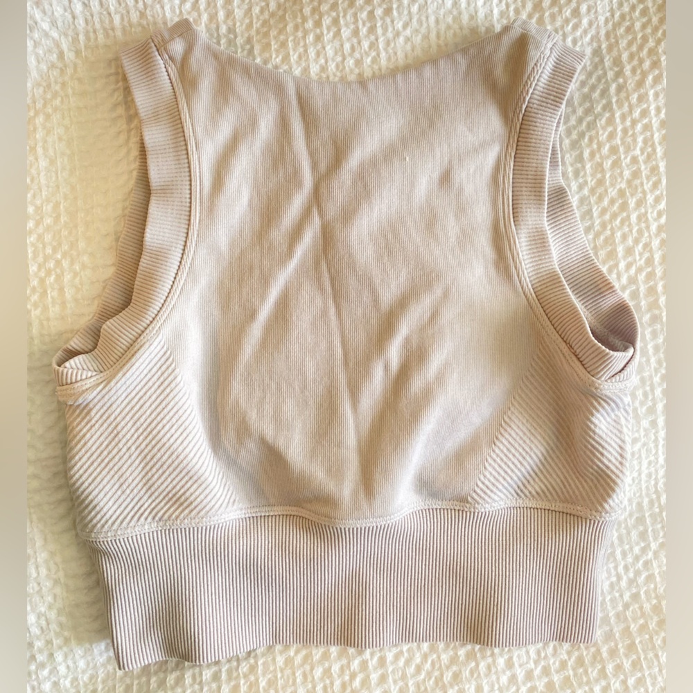 Beige Ribbed Workout Tank Top - Picture 2 of 2